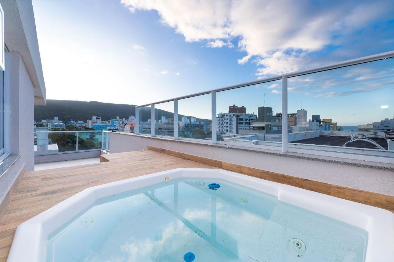 Terrazzo 602B - Cobertura duplex à poucos metros da praia de Bombas - Condomínio com piscina - Academia - Solário Bombinhas Exterior foto