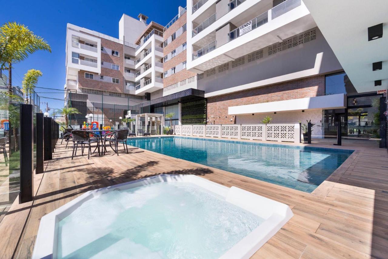 Terrazzo 602B - Cobertura duplex à poucos metros da praia de Bombas - Condomínio com piscina - Academia - Solário Bombinhas Exterior foto